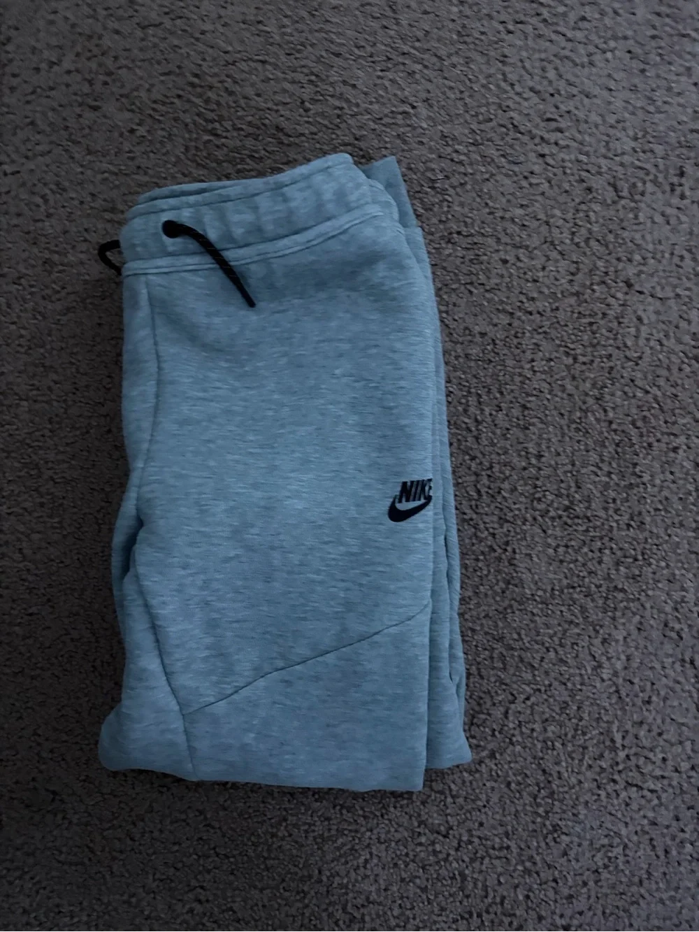 Nike Kids' Light Gray Jogger Sweatpants with Black Logo